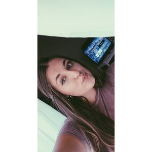 Meet your Posher, Madison